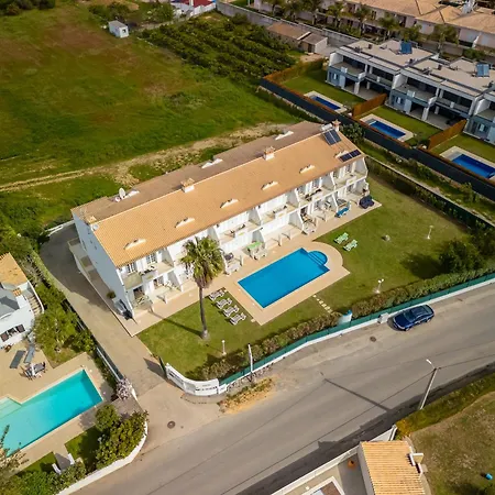 Semesterbostad Casa Pimenta *